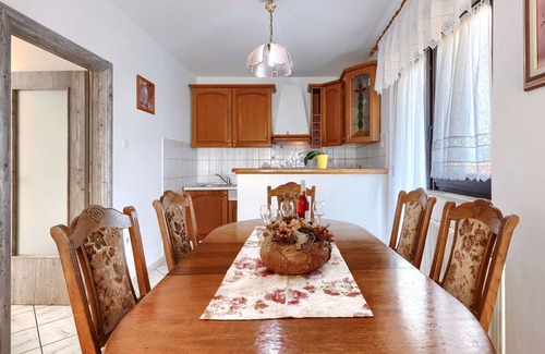 Sajini Casa | Estupenda casa de vacaciones con A/C, piscina privada, WIFI, TV, terraza y aparcamiento
