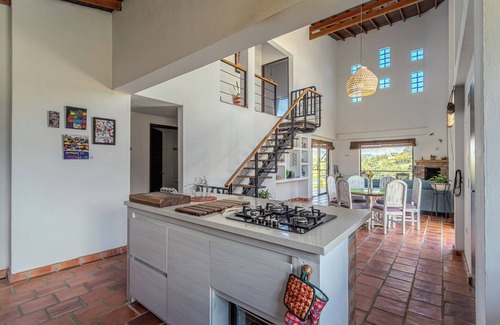 Guatape Cabaña | Hermosa Villa Guatape-Peñol con lindas vistas al lago