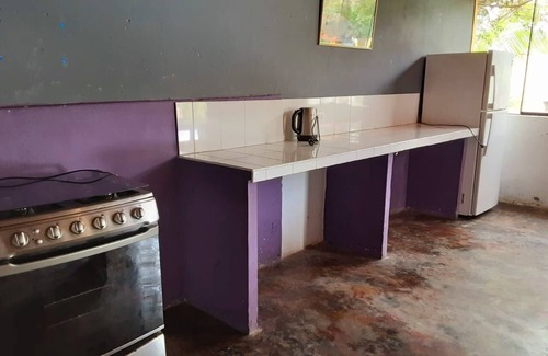 Trujillo Villa | HERMOSA VILLA HOSPEDAJE CHANCHAN con amplios jardines y aparcamiento gratutito