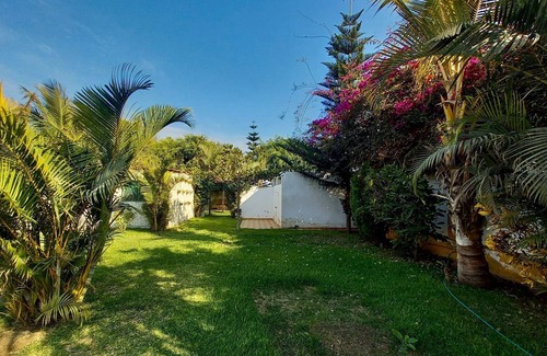 Trujillo Villa | HERMOSA VILLA HOSPEDAJE CHANCHAN con amplios jardines y aparcamiento gratutito