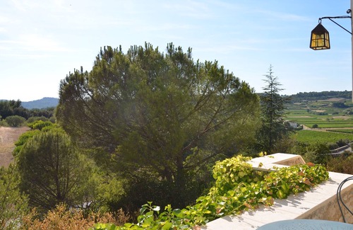 Methamis Casa | Hermosa villa en un pequeño pueblo idílico