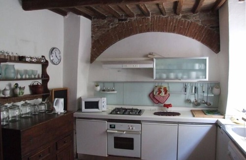 Oltrarno Villa | Villa toscana, en Florencia, piscina, tiene capacidad para 14, wifi, estacionamiento