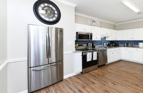 Myrtle Beach Villa | Beautiful Villa in Myrtle Beach within 4 min walk to the beach