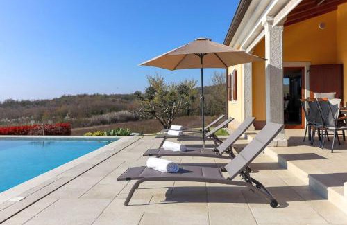 Farini Villa | Beautiful villa Kadore with pool in Porec