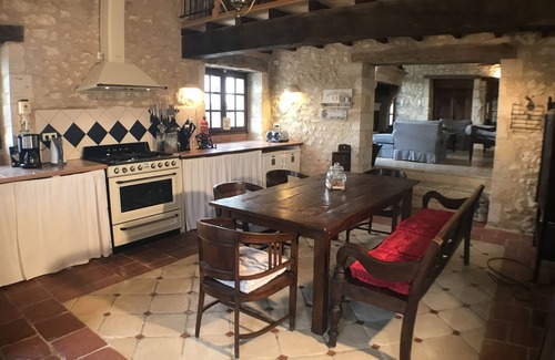 Marsac Villa | Hermosa villa con magnífica piscina, aislada, mejores vistas y todas las instalaciones