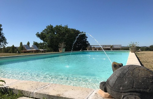 Marsac Villa | Hermosa villa con magnífica piscina, aislada, mejores vistas y todas las instalaciones