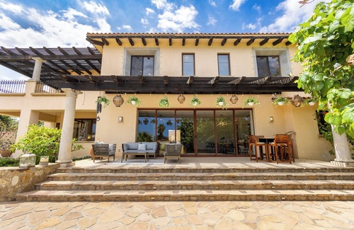 Los Cabos Villa | ¡Hermosa villa (con personal) en exclusivo conjunto junto al mar! ¡En Oferta!