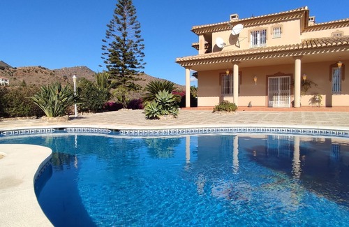 Almogia Villa | Beautiful villa near Malaga
