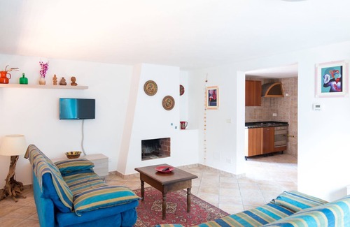 Portoferraio Villa | Villa independiente en el matorral mediterráneo y con vistas a las aguas cristalinas de la playa de
