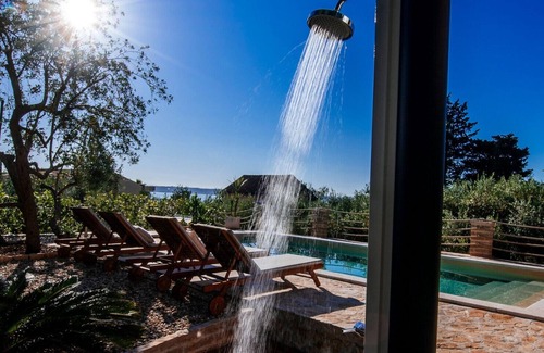 Poljana Villa | Lovely Villa Serenity, on the Island of Ugljan