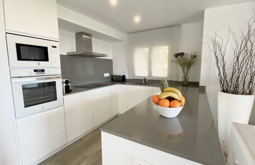 Lloret de Mar Villa | Beautiful Villa.Sta.Cristina WIFI/AC/BBQ frente playa Santa Cristina/CalaTreumal