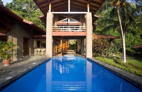 Cabo Matapalo Casa | Hermosa villa con piscina en Backwash Bay