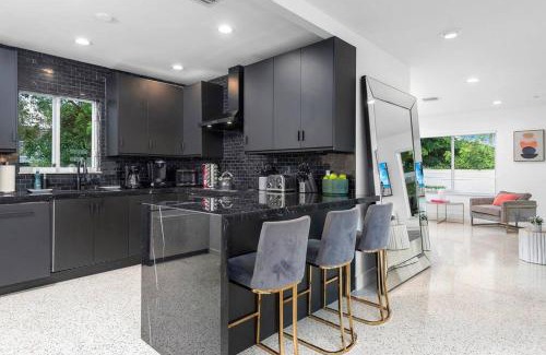 Seybold Casa | Beautiful Villa with heated pool Must seen!