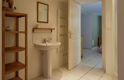 Masclat Villa | Hermosa villa con piscina privada en Masclat
