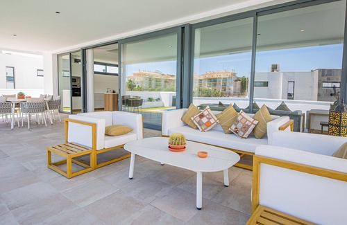 Castillo de Sabinillas Villa | Beautiful villa with private pool