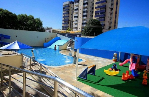 Prive das Caldas Apartamento | Lindo Parque Acuático - Apto Completo -7 piscinas termales -5 min a pie del centro