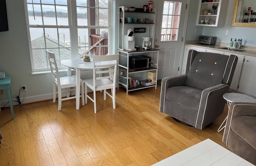 Belhaven Cabaña | Beautiful Waterfront Cottage on the Pungo River