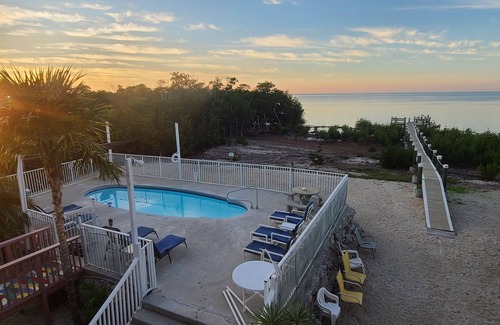 Marathon Casa | Beautiful Waterfront Gulf of America Great location.