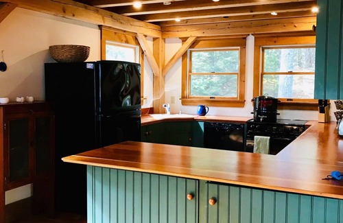 Boothbay Casa | BOOTHBAY Family Friendly H2O front Home