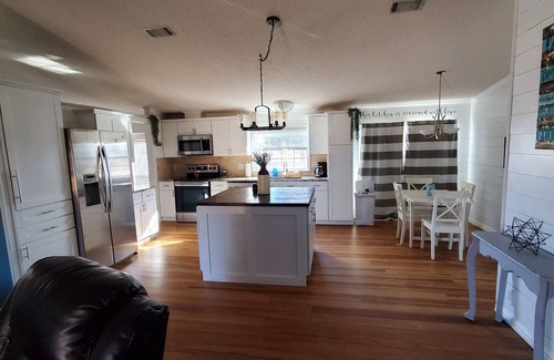 Quinlan Casa | Beautiful Waterfront Home on a Private Lake!