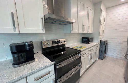 Bradenton Apartamento | Beautiful Waterfront Condo on Bradenton Riverwalk