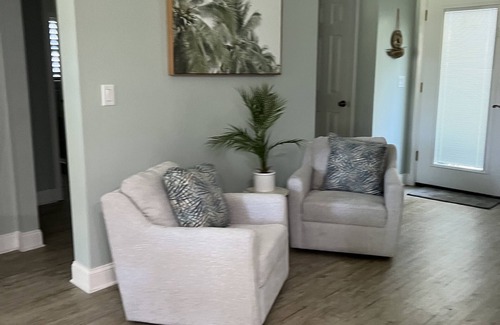 Homosassa Casa | Beautiful waterfront home with huge yard