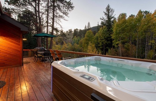Aspen Brook Casa | TARIFA ESPECIAL DE OTOÑO - Serenity by the River - Bañera de agua salada, ¡entra en RMNP!