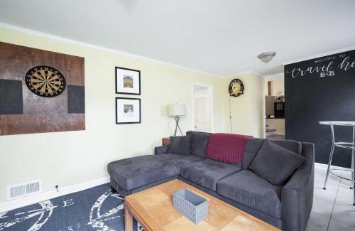 Beverly Woods Casa | Beautiful wooded home in Popular SouthPark