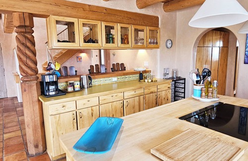 El Prado Casa | Beautifully appointed 2 story Adobe Home with 360 degree views