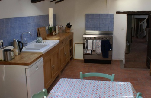 Villeneuve-de-Duras Villa | Bellamente restaurado de piedra Casa de campo con piscina privada climatizada