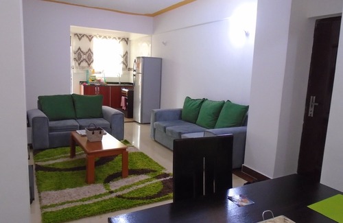 Kilimani Apartamento | Apartamento de 2 dormitorios bellamente amueblado en Nairobi