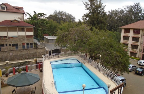 Kilimani Apartamento | Apartamento de 2 dormitorios bellamente amueblado en Nairobi