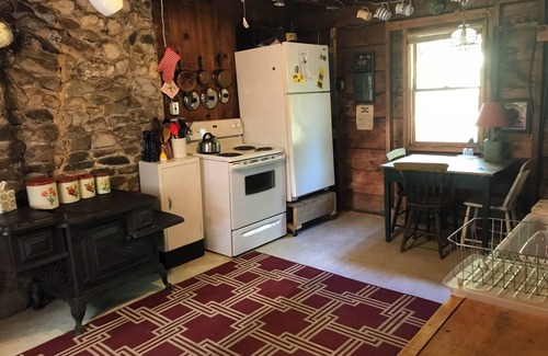 Standish Cabaña | Beautifully maintained, 1905 original lakefront summer home – super pet friendly