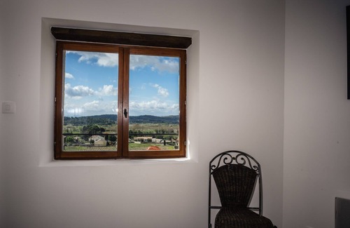 Pouzols-Minervois Casa | Casa bellamente restaurada en fuerte medieval con terraza y fabulosas vistas