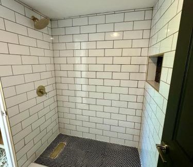 Sunset Apartamento | beautifully renovated townhouse
