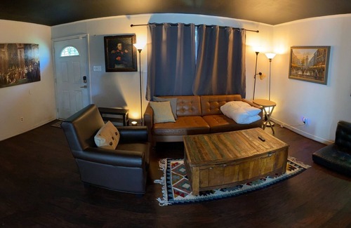 North Charlotte Casa | Beautifully Renovated Home Near NoDa & Plaza Midwood