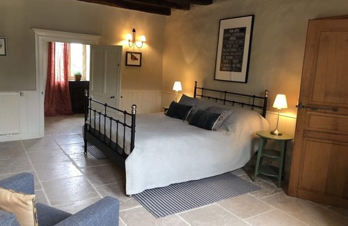 Corsaint Otro | Casa de campo bellamente restaurada, magníficas vistas en el centro de Borgoña
