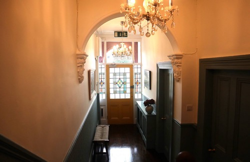 Glasnevin Apartamento | Beautifully restored one-bedroom period home apartment in the heart of Dublin 7