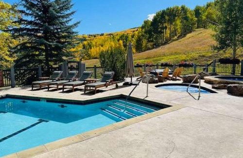 Avon Casa | Beaver Creek Resort Slopeside Views Ski In Out