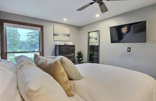 Central Vermont- Killington Apartamento | BeaverBox AC, Pool, Hot Tub, Sauna, Near Resort