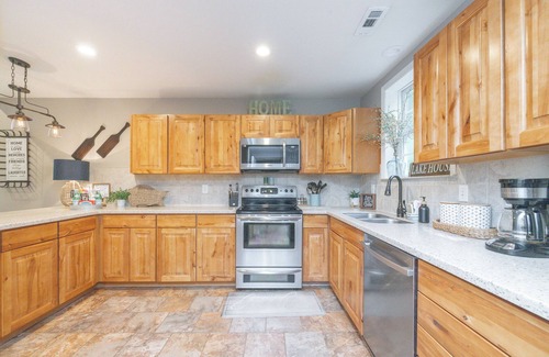 Mineral Casa | Beavers Bungalow-Hot-tub/WIFI