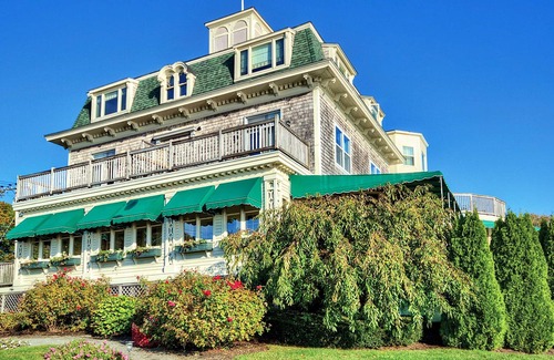 Jamestown Condominio | Beavertail Lighthouse, Fort Getty Park &Festivals!