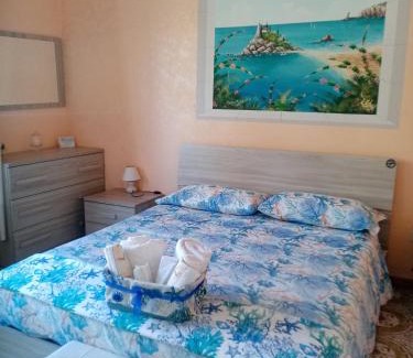 Mascali Cama Y Desayuno | Beb I Delfini Di Casa Paola