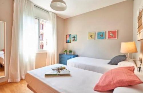 El Baix Guinardo Apartamento | BeBarceloner Eixample Apartments - 4 bedrooms