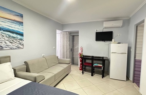 Qender Apartamento | Bebi Guest House