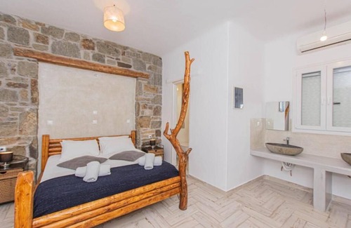 Mykonos Town Hotel | Bebis House