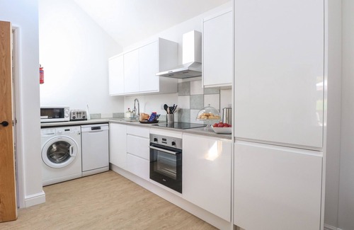 Foxley Cabaña | BECK VIEW, family friendly, with open fire in Lenwade