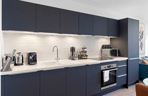 Clock House Apartamento | Beckenham Beauty: Modern 1-Bedroom Abode