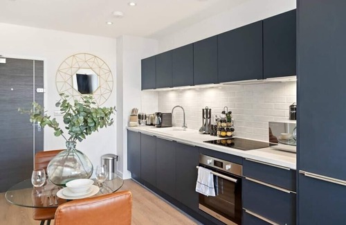 Clock House Apartamento | Beckenham Beauty: Modern 1-Bedroom Abode