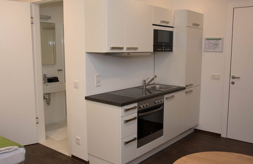 Dettingen an der Erms Hotel | Bed and Breakfast Outlet Hotel